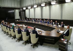 Başbakan yardımcılarının görev alanları açıklandı